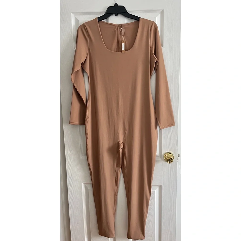 SKIMS All-In-One Scoop Neck Long Sleeve Onesie - Sienna 2X - Picture 6 of 10